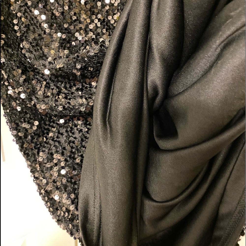 Sequin Holiday Party Dress - Picture 4 of 6